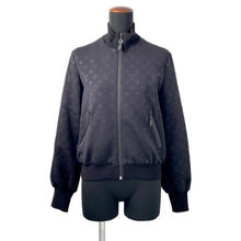 将图像加载到图库查看器中，LOUIS VUITTON Embossed Monogram Zip-Up Jacket Size 36 Black1A9EPZ Nylon72% Polyurethane28%
