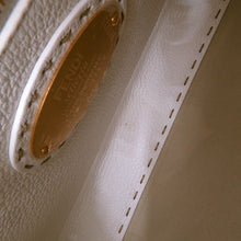 将图像加载到图库查看器中，FENDI Peekaboo Selleria White8BN244 Leather Size Mini
