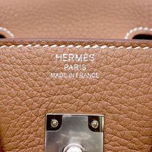 Load image into Gallery viewer, HERMES Birkin Gold Togo Leather Size 25
