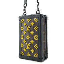 Load image into Gallery viewer, LOUIS VUITTON Vertical・Soft Trunk Brown/YellowM45079 Monogram / Toughtage
