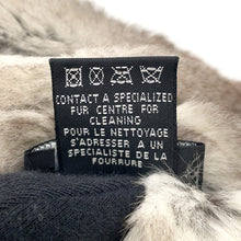 将图像加载到图库查看器中，CHANEL CC Logo Orirag Scarf Brown/White Orirug 100%
