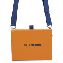 Load image into Gallery viewer, LOUIS VUITTON Shopper・Clutch SaffronM13984 Leather
