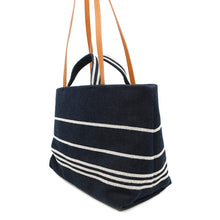 将图像加载到图库查看器中，CHANEL CC Logo 2WAY Shopping in Denim NavyA92240 Denim
