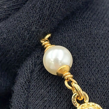 将图像加载到图库查看器中，CHANEL Shell CC Logo Pearl Necklace Metal Strass Faux Pearl
