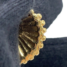 Load image into Gallery viewer, CHANEL Seashell CC Logo EarringsABA066 Metal strass
