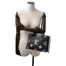 将图像加载到图库查看器中，LOUIS VUITTON Onthego Noir/BeigeM45659 Bicolor Monogram Empreinte Leather Size PM
