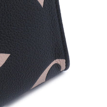 将图像加载到图库查看器中，LOUIS VUITTON Onthego Noir/BeigeM45659 Bicolor Monogram Empreinte Leather Size PM
