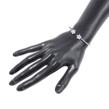 将图像加载到图库查看器中，GRAFF Wildflower Open Pavé Diamond Bangle Size 6.1&quot;RGB540 18K White Gold
