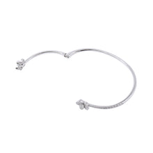 将图像加载到图库查看器中，GRAFF Wildflower Open Pavé Diamond Bangle Size 6.1&quot;RGB540 18K White Gold
