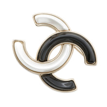 Load image into Gallery viewer, CHANEL CC Logo Brooch White/BlackAB9974 Gold Plated
