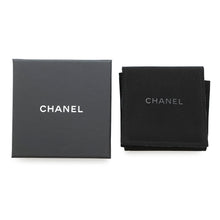 Load image into Gallery viewer, CHANEL CC Logo Brooch White/BlackAB9974 Gold Plated

