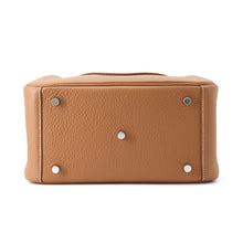 Load image into Gallery viewer, HERMES Lindy Gold Taurillon Clemence Size 26

