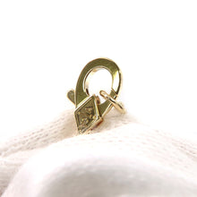 Load image into Gallery viewer, Van Cleef &amp; Arpels Vintage Alhambra PendantVCAR09VA00 18K Yellow Gold
