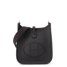 Load image into Gallery viewer, HERMES Evelyne Long Pull Noir Taurillon Clemence Size TPM
