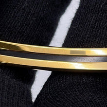 Load image into Gallery viewer, HERMES Enamel Bangle Belt Pattern Size PM Navy/White/Light Blue Enamel Metal

