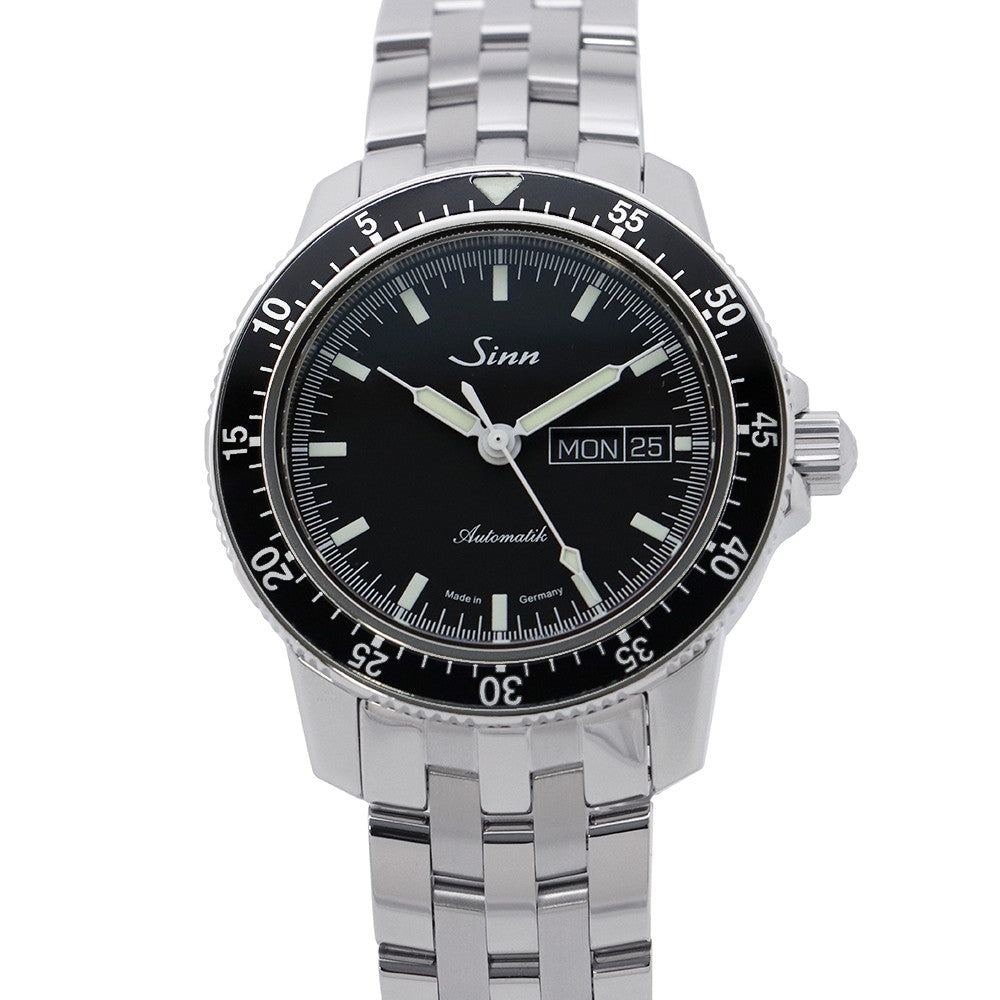Gin 104 W41mm Stainless Steel Black Dial104.ST.SA