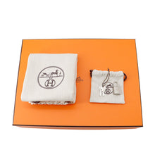 Load image into Gallery viewer, HERMES Picotin Lock Nata Taurillon Clemence Size PM
