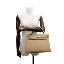 Load image into Gallery viewer, HERMES Kelly Trench Togo Leather Size 32
