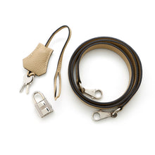 Load image into Gallery viewer, HERMES Kelly Trench Togo Leather Size 32
