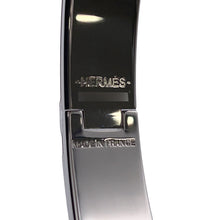 Load image into Gallery viewer, HERMES Clic H Size PM Beige Metal Enamel
