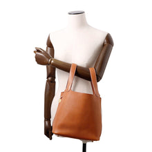 Load image into Gallery viewer, HERMES Picotin Lock Fauve Barenia Leather Fauve Size MM
