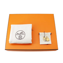 Load image into Gallery viewer, HERMES Picotin Lock Fauve Barenia Leather Fauve Size MM
