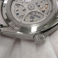 Load image into Gallery viewer, SEIKO Grand Seiko Evolution 9 Collection Birch Forest W40mm Stainless Steel Silver DialSLGA009

