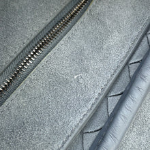 Load image into Gallery viewer, Bottega Veneta INTRECCIATO 2WAY Business Bag Gray Leather
