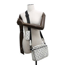 将图像加载到图库查看器中，LOUIS VUITTON Trio Messenger WhiteM24754 Monogram Shadow
