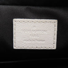 将图像加载到图库查看器中，LOUIS VUITTON Trio Messenger WhiteM24754 Monogram Shadow
