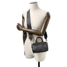 将图像加载到图库查看器中，LOUIS VUITTON Nano Speedy NoirM46745 Monogram Empreinte Leather(Studded)
