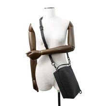 将图像加载到图库查看器中，LOUIS VUITTON Triangle Messenger Bag NoirM55878 Monogram・Taurillon
