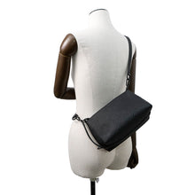 将图像加载到图库查看器中，LOUIS VUITTON Triangle Messenger Bag NoirM55878 Monogram・Taurillon

