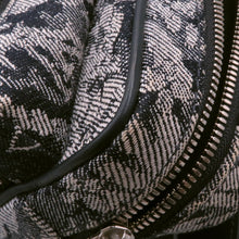 Load image into Gallery viewer, LOUIS VUITTON Bumbag/ Outdoor NavyM57281 Monogram / Tapestry
