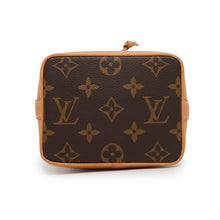 将图像加载到图库查看器中，LOUIS VUITTON Nano Noe BrownM81266 Monogram
