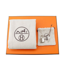 Load image into Gallery viewer, HERMES Picotin Lock Gris Meyer Taurillon Clemence Size PM
