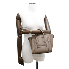 将图像加载到图库查看器中，CELINE Luggage Suri189243 Leather Size Nano
