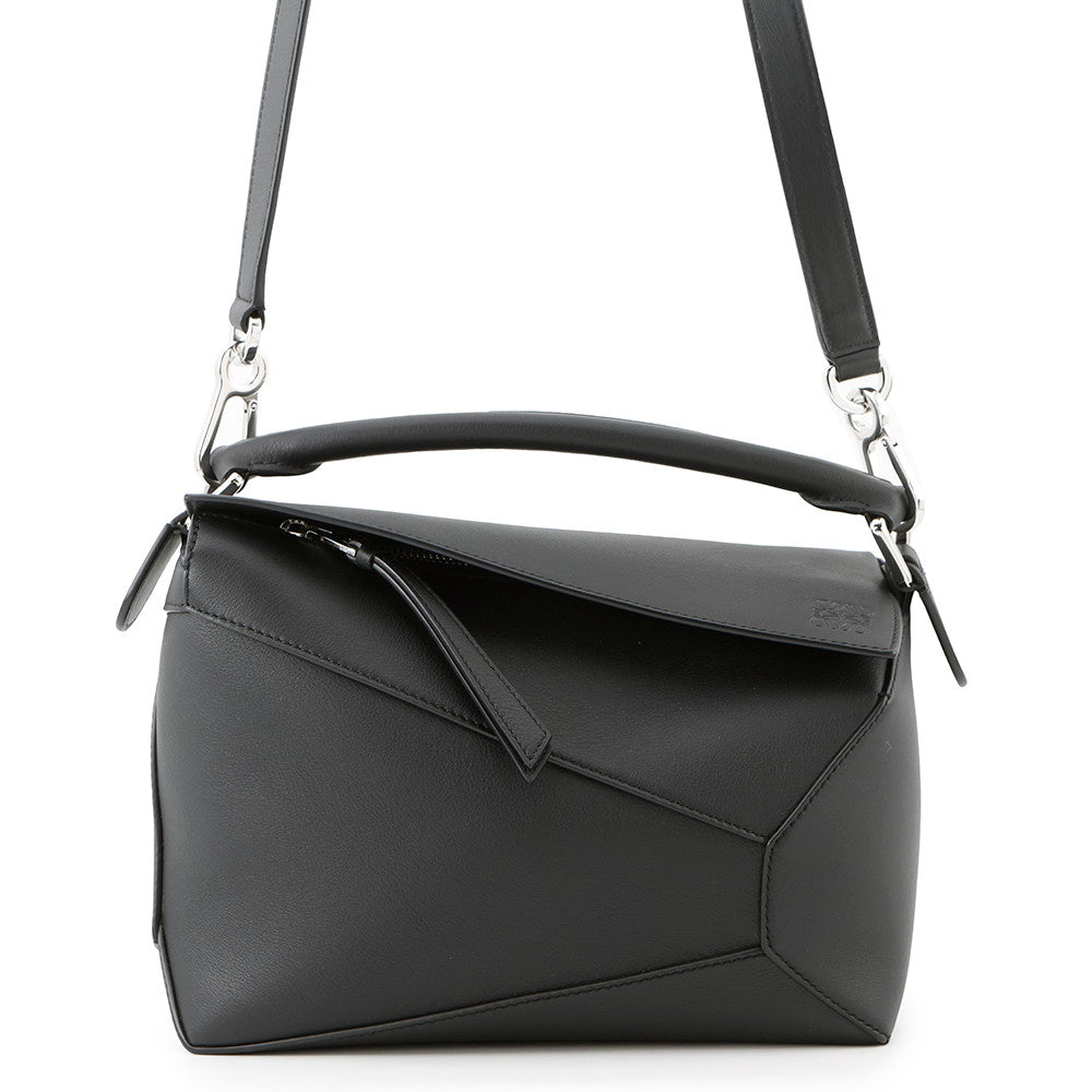 LOEWE Puzzle Edge Shoulder Bag BlackA510P60X41 Classic Calf LeatherLeather Size Small