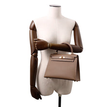 Load image into Gallery viewer, HERMES Kelly Sellier Etoupe Epsom Size 25
