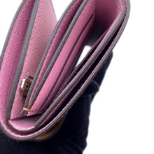 Load image into Gallery viewer, HERMES Bearn combine Chai/Mauve Silvestre Epsom

