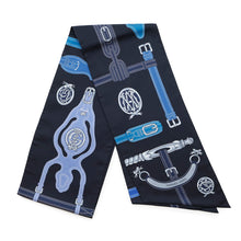 Load image into Gallery viewer, HERMES Maxi Twilly Belt Black/Blue Silk100%
