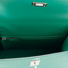 Load image into Gallery viewer, HERMES Kelly Sellier Vert Vertigo Epsom Size 25
