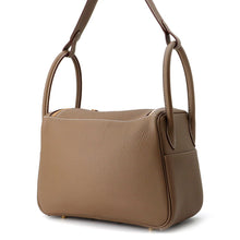 将图像加载到图库查看器中，HERMES Lindy Etoupe Taurillon Clemence Size 26
