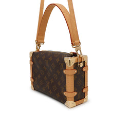 Load image into Gallery viewer, LOUIS VUITTON side trunk BrownM46358 Monogram Size MM
