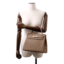Load image into Gallery viewer, HERMES Kelly Retourne Etoupe Togo Leather Size 28
