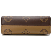 将图像加载到图库查看器中，LOUIS VUITTON Onthego EW Chain RedM14236 Monogram Reverse Canvas Monogram Giant

