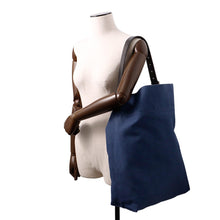 Load image into Gallery viewer, HERMES Etrivier Tote Bag Navy/Black Towargoelan Vache Hunter Leather

