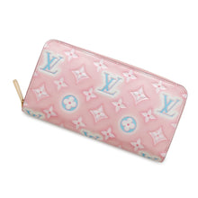 Load image into Gallery viewer, LOUIS VUITTON Valentine Japan Limited Edition Color Zippy Wallet Light PinkNeonM81145 Monogram Vernis Leather
