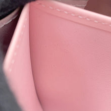 Load image into Gallery viewer, LOUIS VUITTON Valentine Japan Limited Edition Color Zippy Wallet Light PinkNeonM81145 Monogram Vernis Leather
