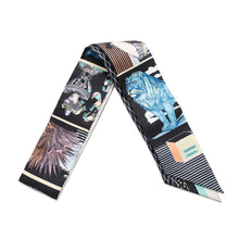 Load image into Gallery viewer, HERMES Scarf Twilly GRAND THEATRE NOUVEAU Grand Theatre Nouveau Black/Blue/Vert Silk 100%
